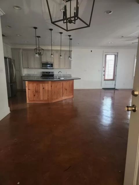 135 N. Crawford St.