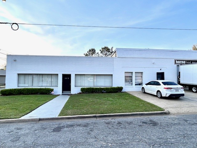 222 W. Monroe St.